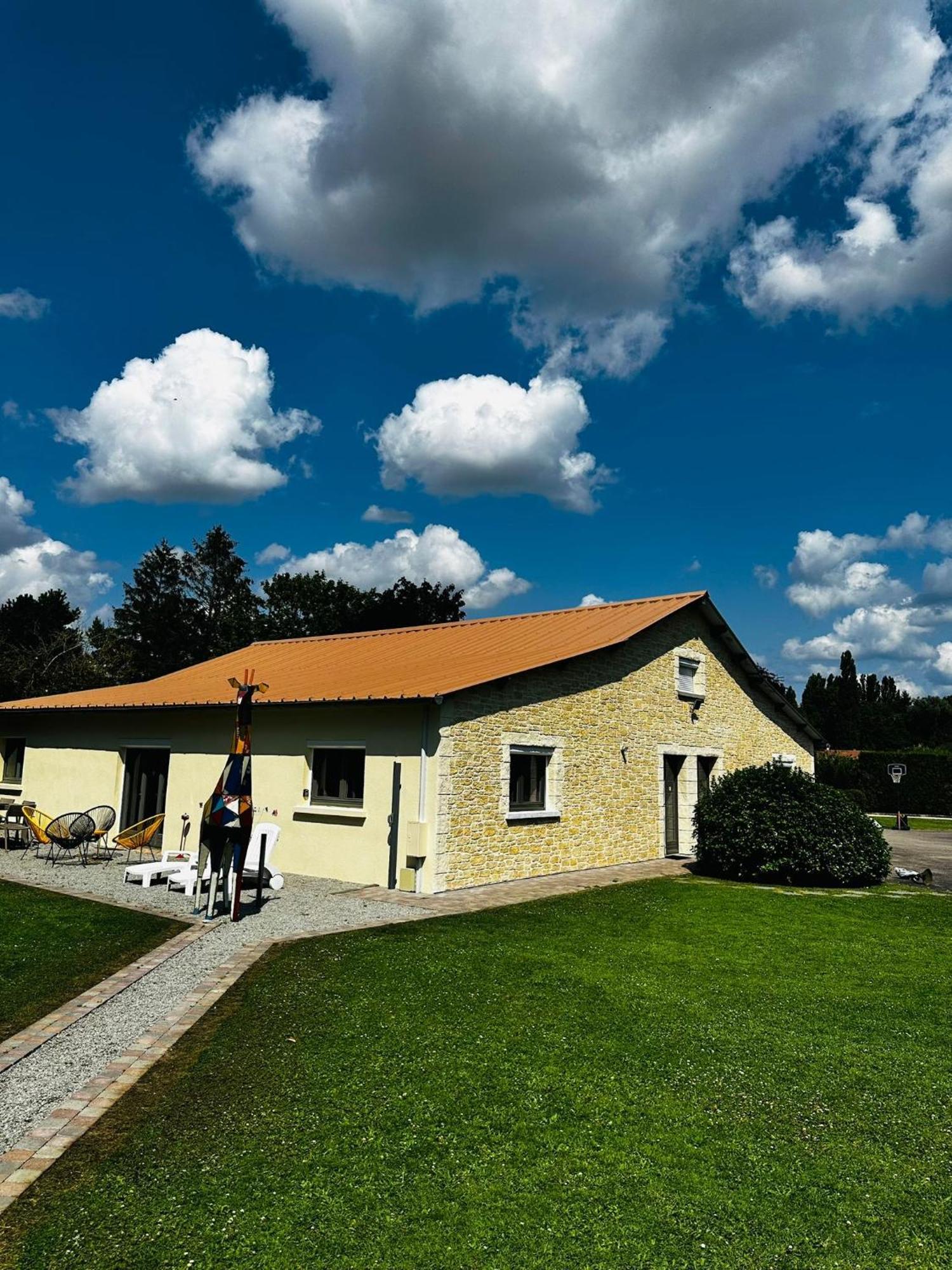 La Maison Girafe Faverolles  Luaran gambar